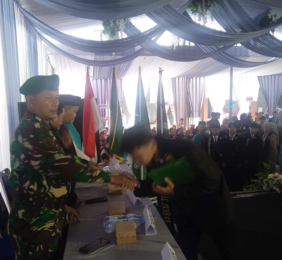 SMK Al-Azhar Sempu Lepas 161 Siswa dalam Prosesi Purnawiyata yang Khidmat