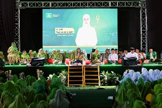 Hadiri Harlah Muslimat Banyuwangi, Bupati Ipuk Ajak Gotong Royong Bangun Daerah